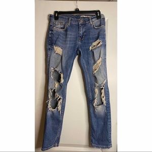 NOT AVAILABLE Zara Medium Rise Relaxed Fit Distressed Denim